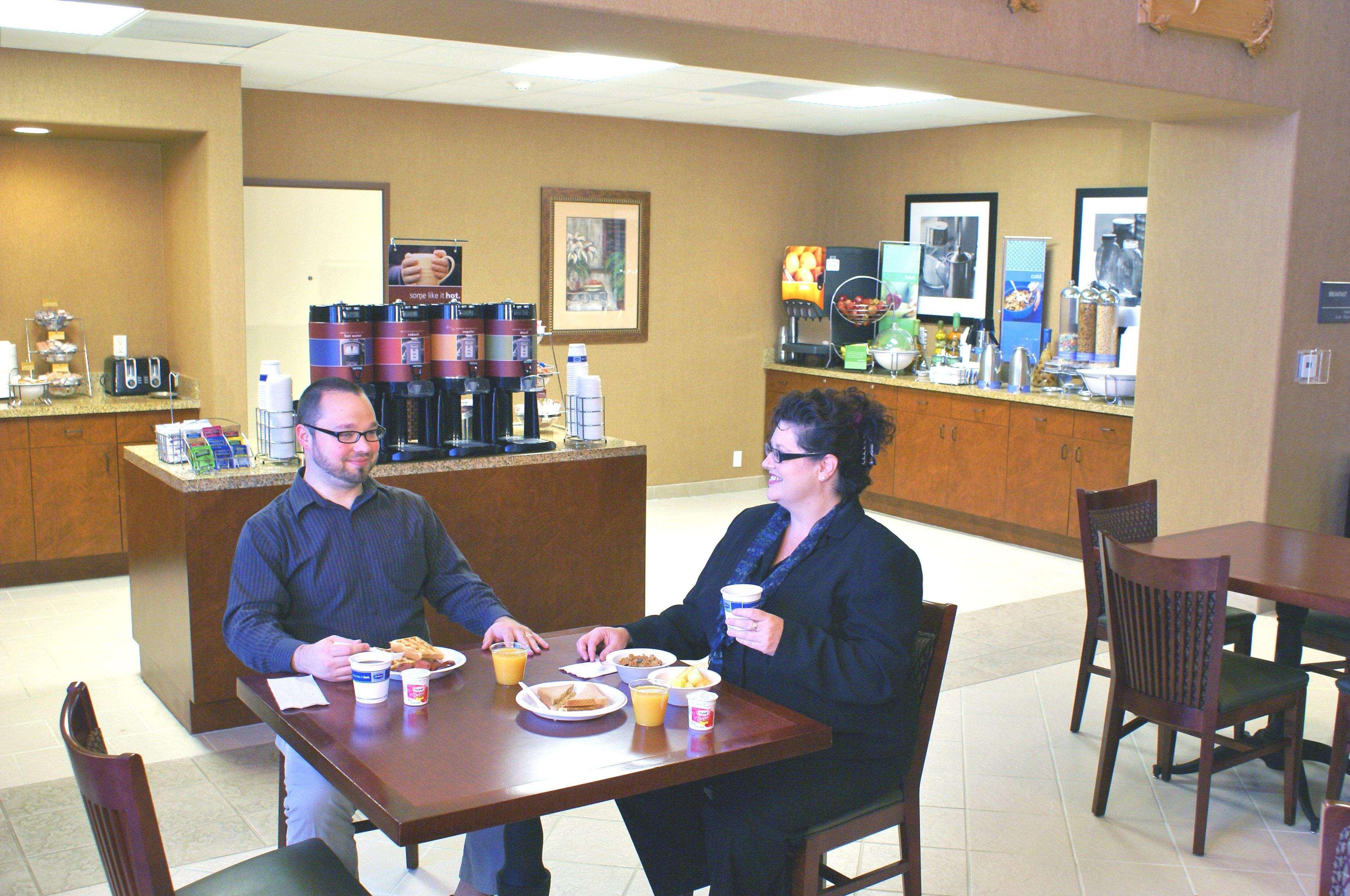 Hampton Inn & Suites Red Bluff Luaran gambar